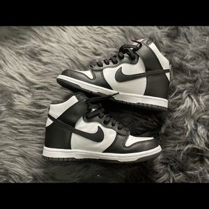 Nike Dunks